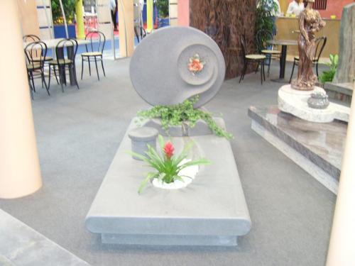 Žarni spomenik